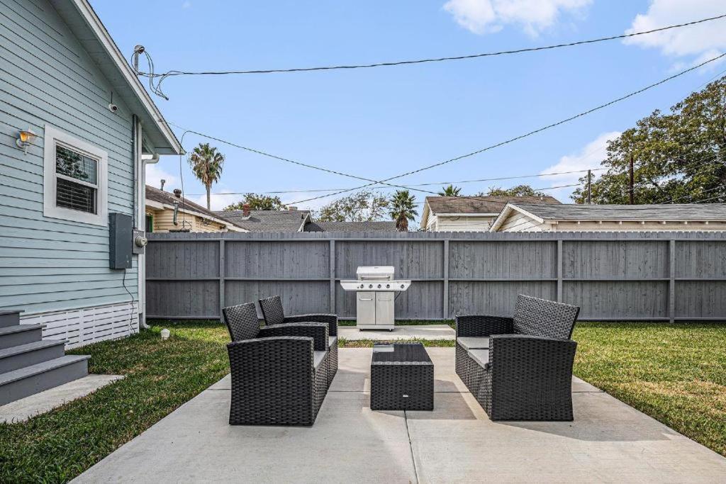 Island Dreams Oasis Galveston Retreat Villa Exterior photo